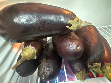 Баклажан поштучно ,1шт