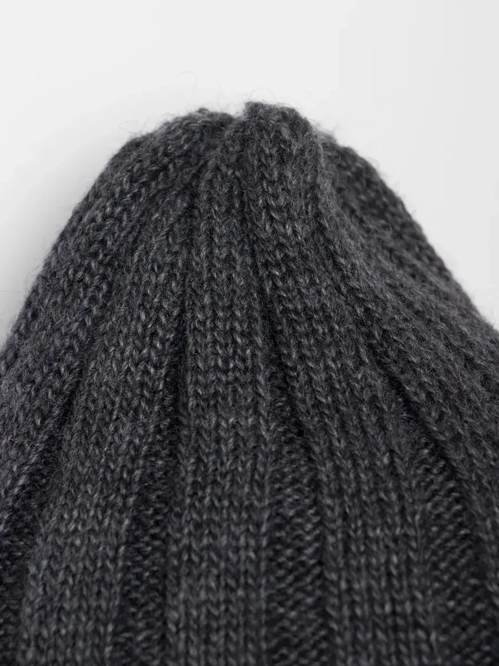 Шапка детская осенняя со снудом