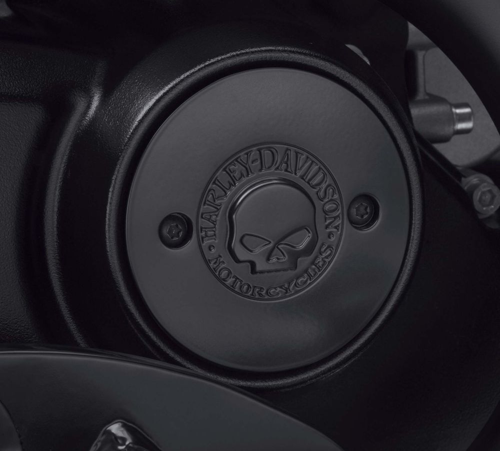 25800100 ДЕКОРАТИВНАЯ НАКЛАДКА НА КРЫШКУ ДВИГАТЕЛЯ, АЛЮМИНИЙ, ШТАМПОВКА, СО СТАЛЬНЫМ КРОНШТЕЙНОМ