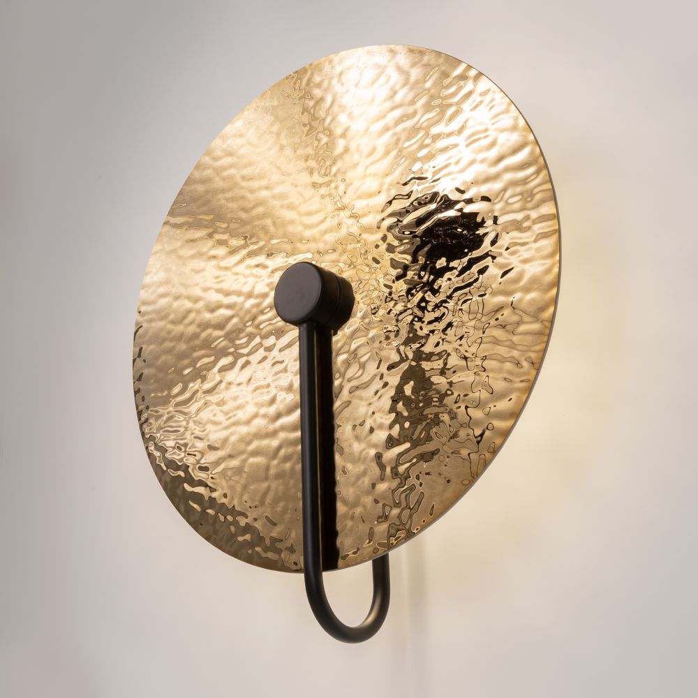 Светильник настенно-потолочный Maytoni Mare MOD305WL-03B