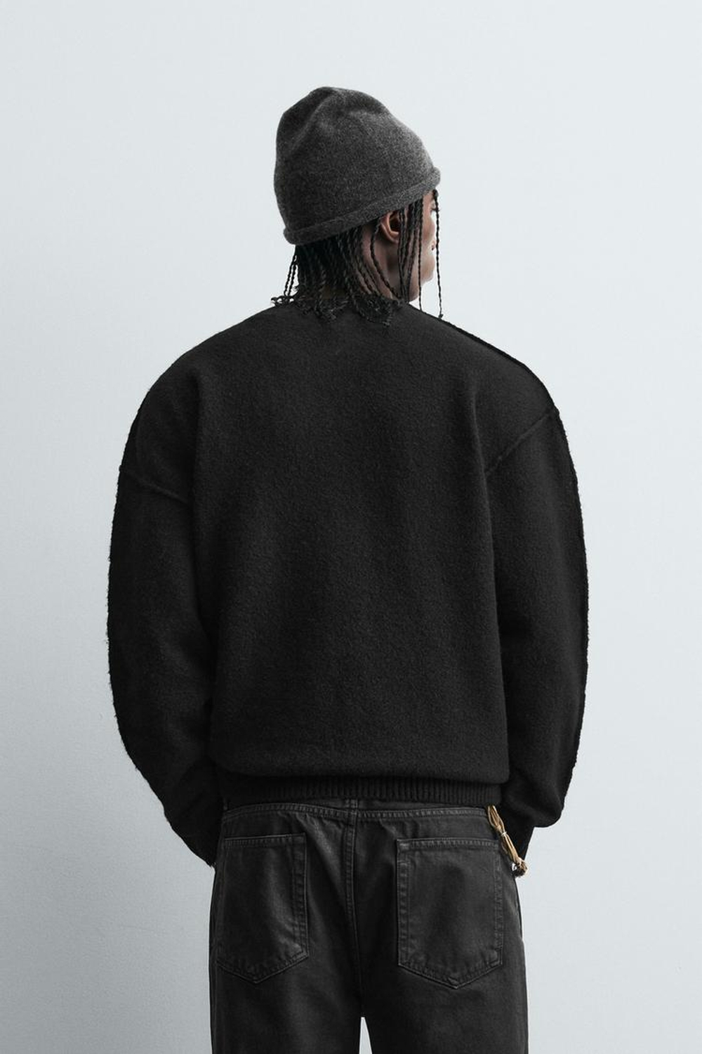 ZARA СВИТЕР С РЕЛЬЕФНЫМИ ШВАМИ, ЧЕРНЫЙ