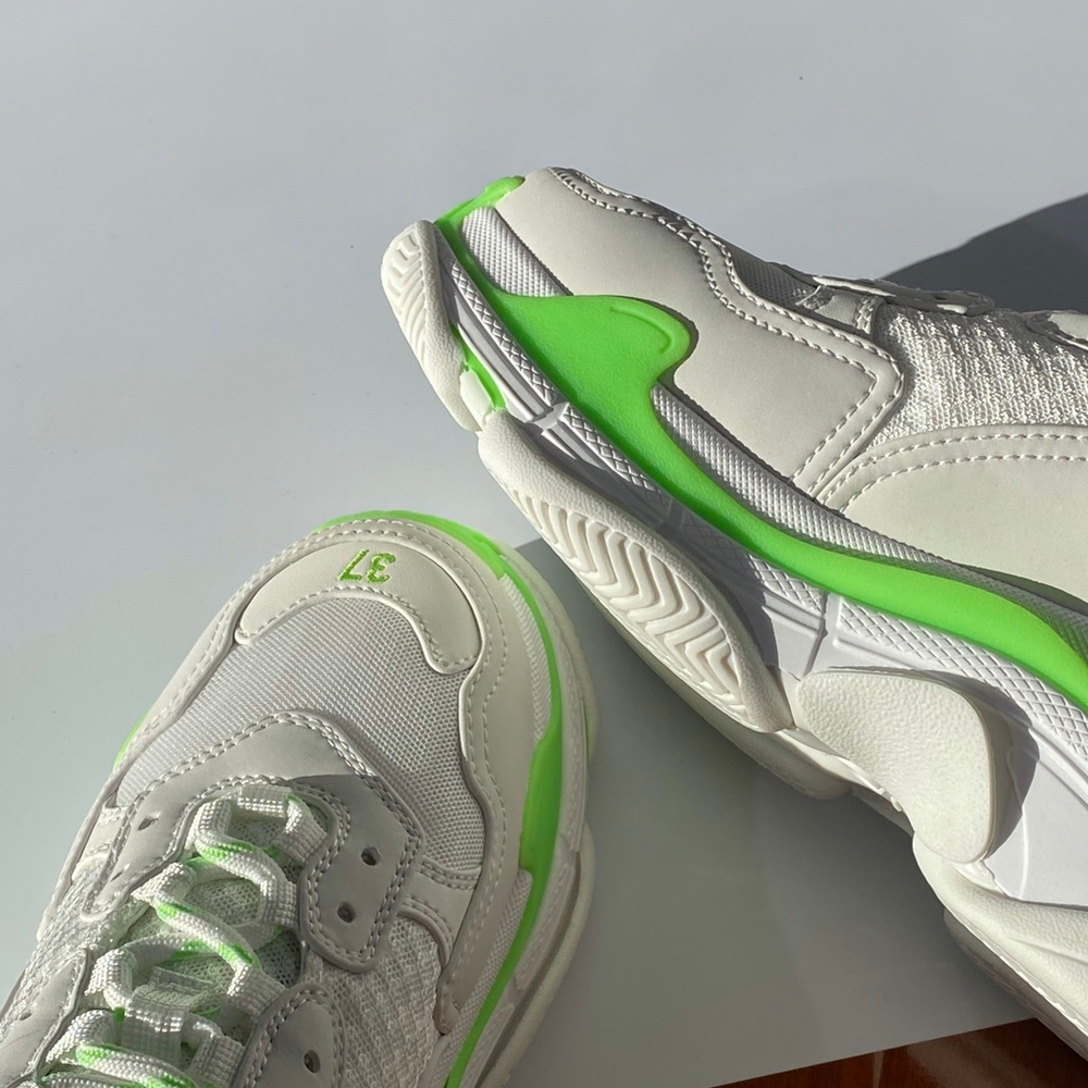 Balenciaga Triple S
