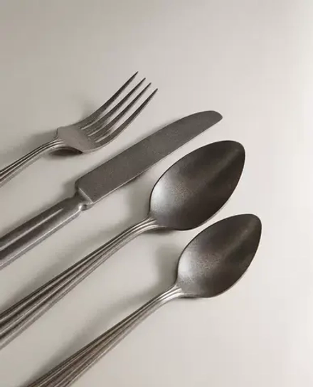 ZARA HOME НАБОР СТОЛОВЫХ ПРИБОРОВ ИЗ ВИНТАЖНОЙ СТАЛИ (4 ШТУКИ), СЕРЕБРО