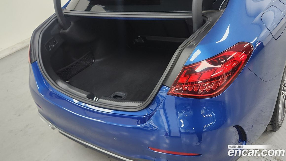 Mercedes-Benz C-Class W206 C300 4MATIC AMG Line (02.2023)