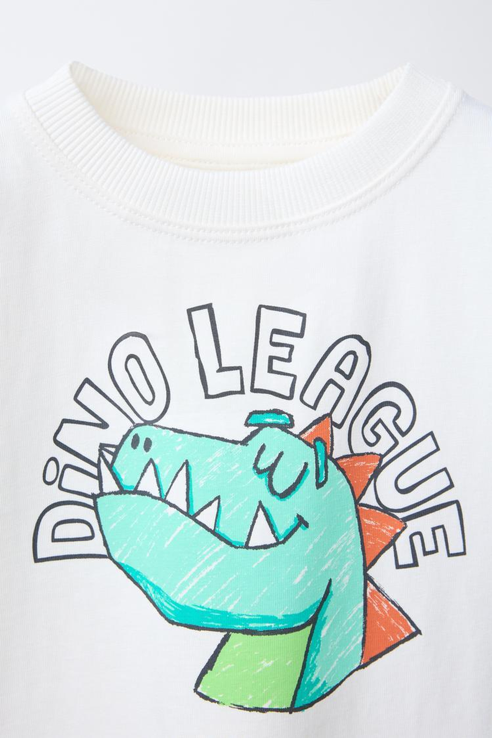 ZARA ФУТБОЛКА С ПРИНТОМ, БЕЛЫЙ