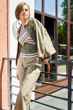 21771 Топ женский (хаки мультиколор)