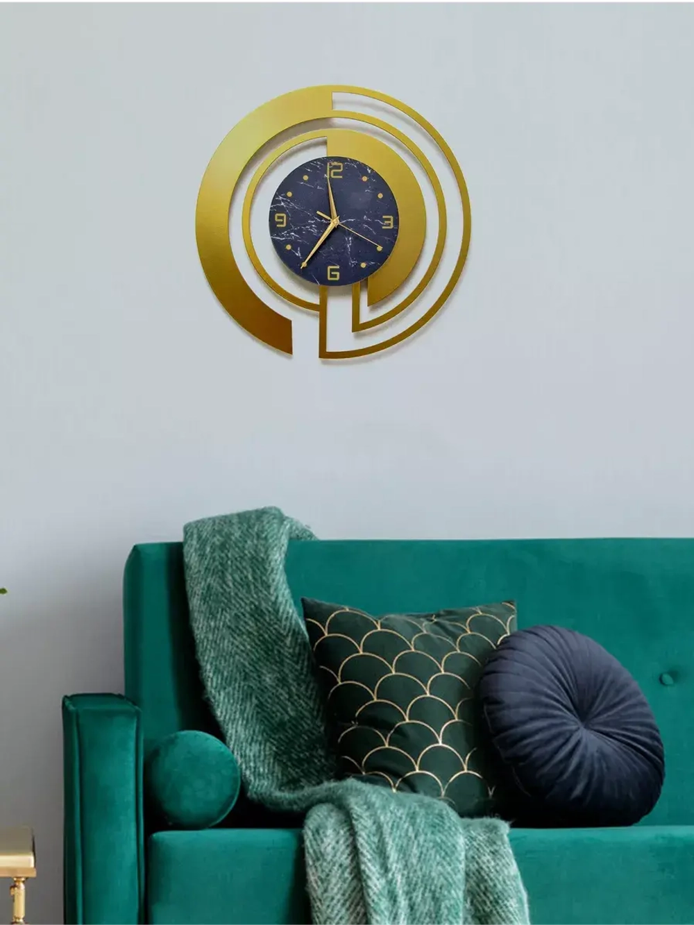 Часы настенные интерьерные