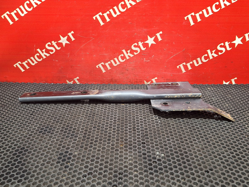 Кронштейн насоса Adblue