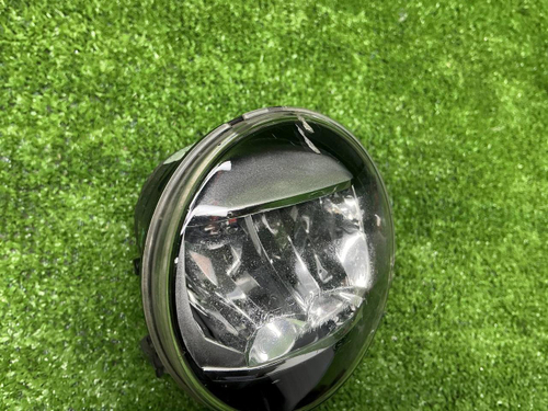 ПТФ левая Toyota Camry XV50 XV70 (2017-2021) LED