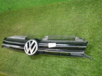 Решетка радиатора Golf 6 (2008-2012)