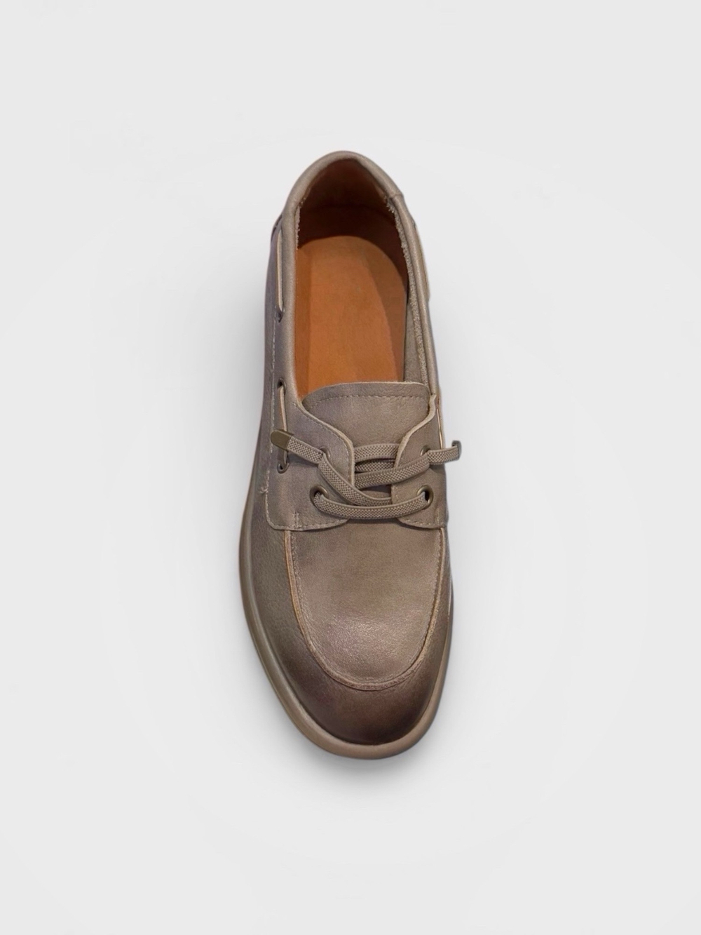 Лоферы на шнуровке