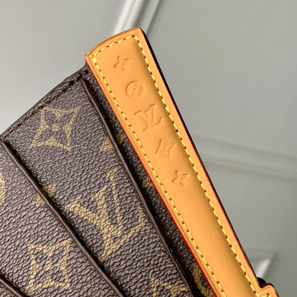 Louis Vuitton Fan