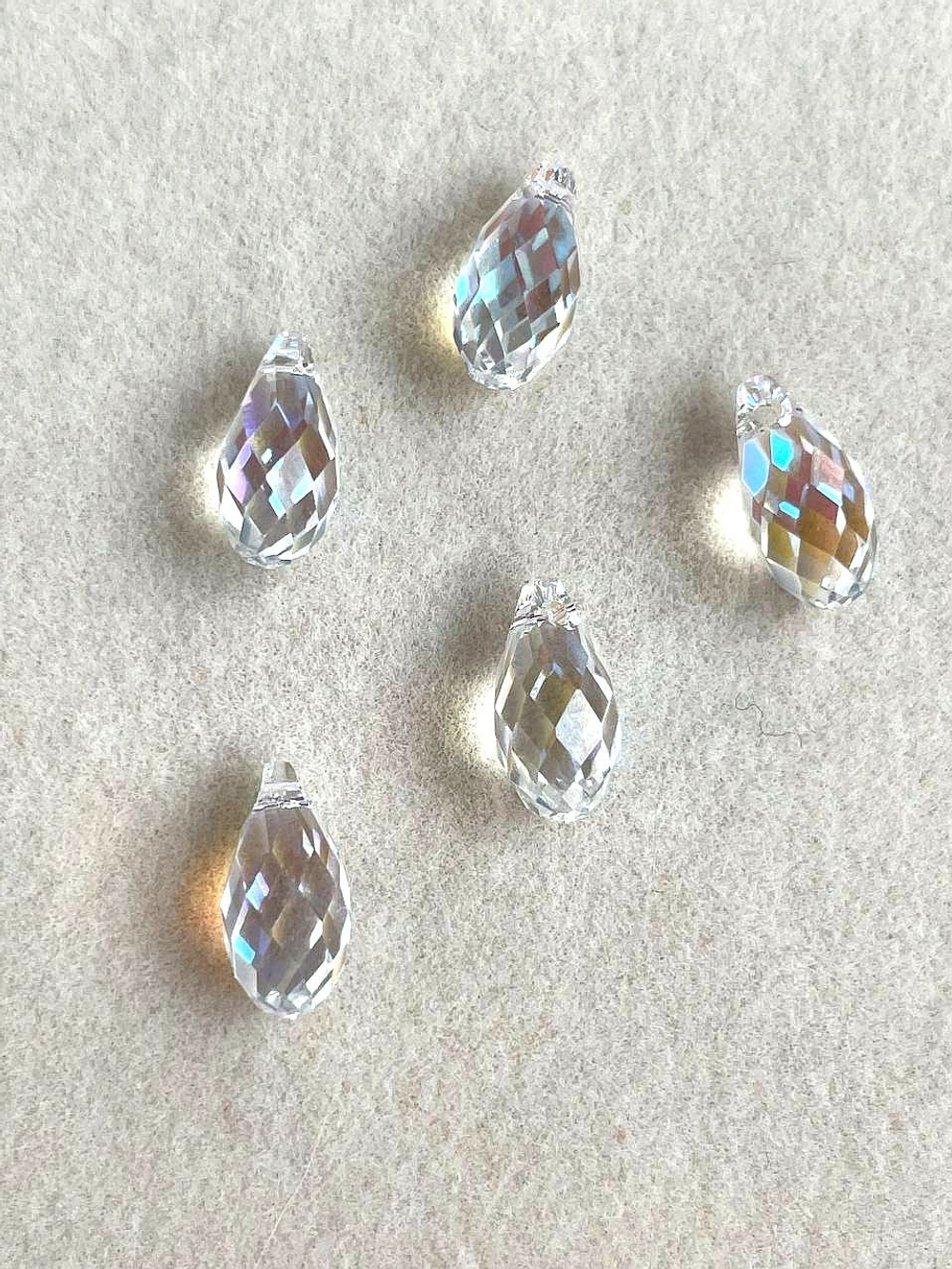 6010-sh Капля бриолет 11*5,5мм прозрачная шиммер