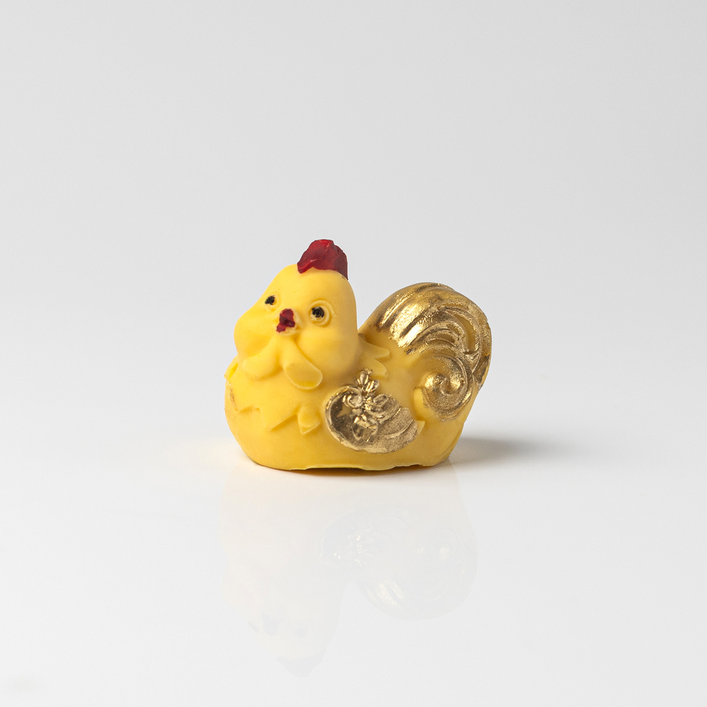 Шоколадная фигура "Пасхальная курочка"