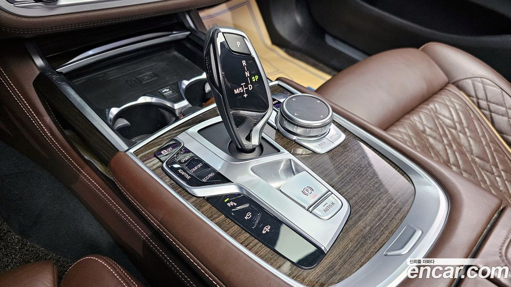 BMW 7 Series (G11) 740Li xDrive Design Pure Excellence (08.2019)