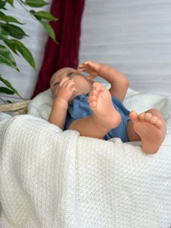 Кукла Реборн BERJUAN виниловая 45см New Born (12173)