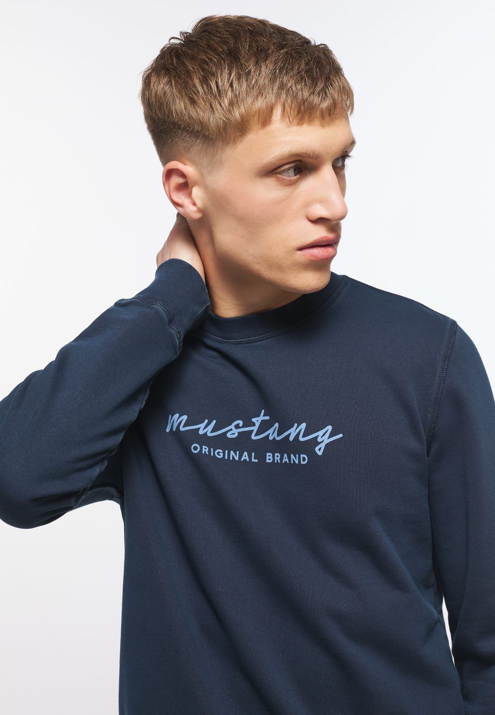 Джемпер BEN CREWNECK 1012821-5323