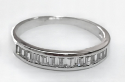 "Эстерелла" - ювелирное кольцо из серебра