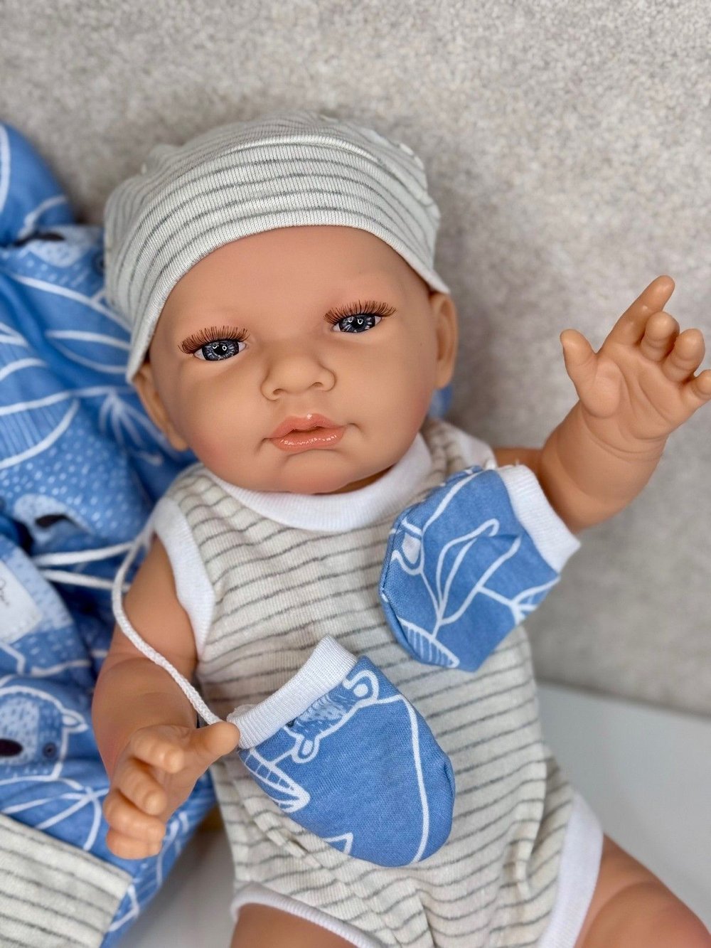 Кукла Marina and Pau 45cм Recien Nacido, виниловая (M1658K)