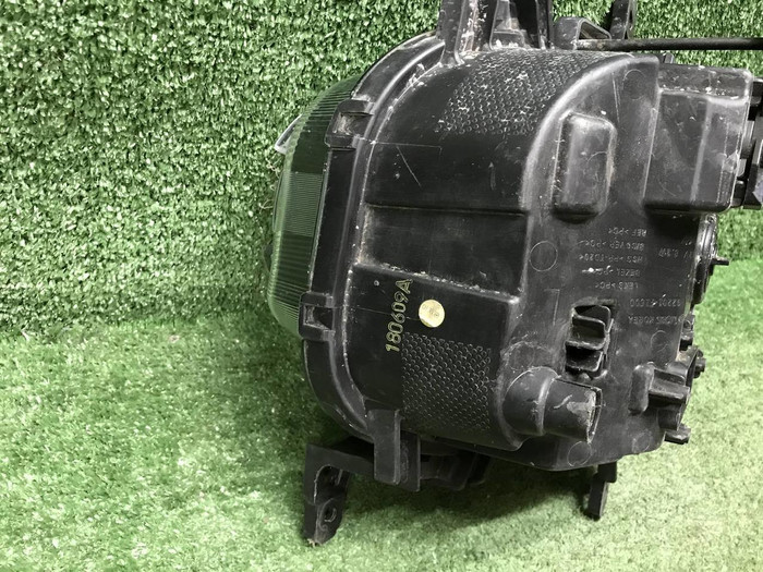 ПТФ левая Kia Sportage 4 QL (2018-2022)