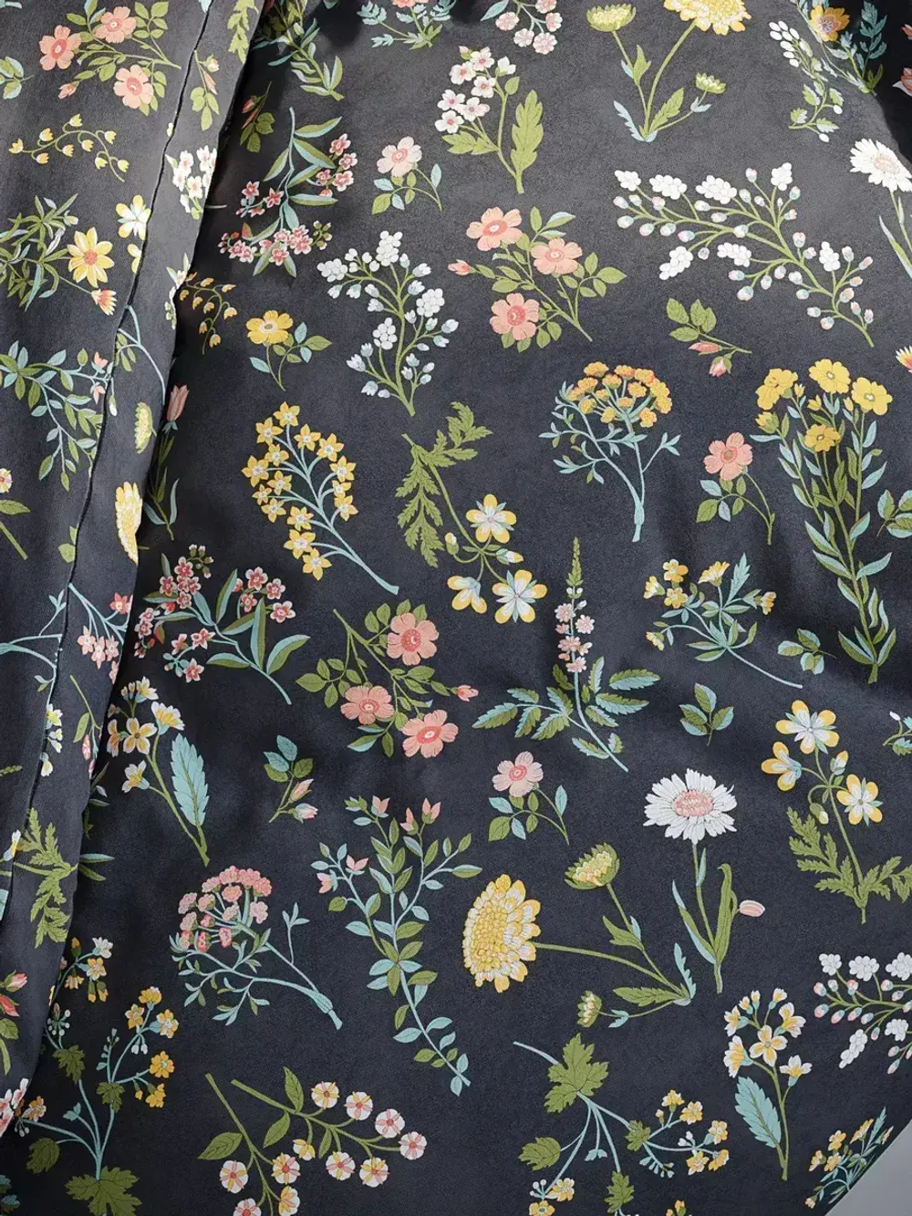 Декоративная наволочка с рюшами, оборками "Ботаника" 40х60 см, 1 шт, без молнии