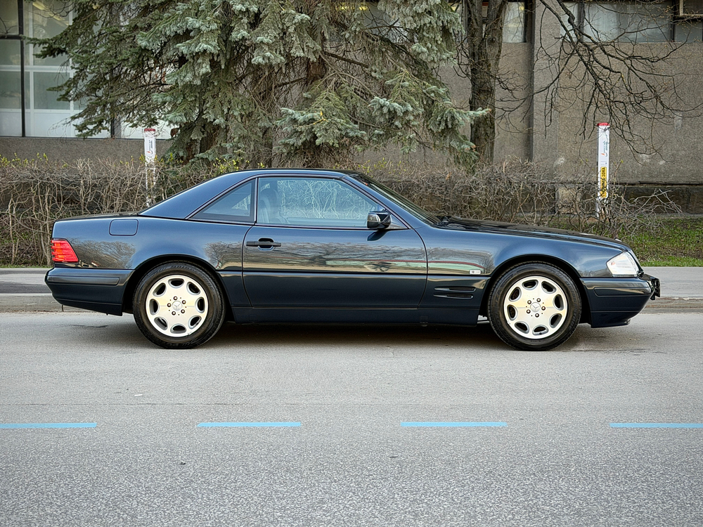 Mercedes-Benz SL 320