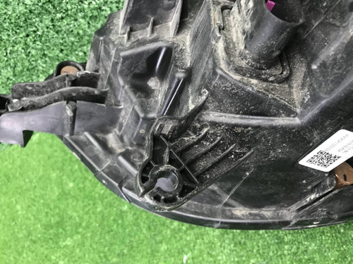 Фара правая Chery Tiggo 8 Pro Max (2022-2024) LED