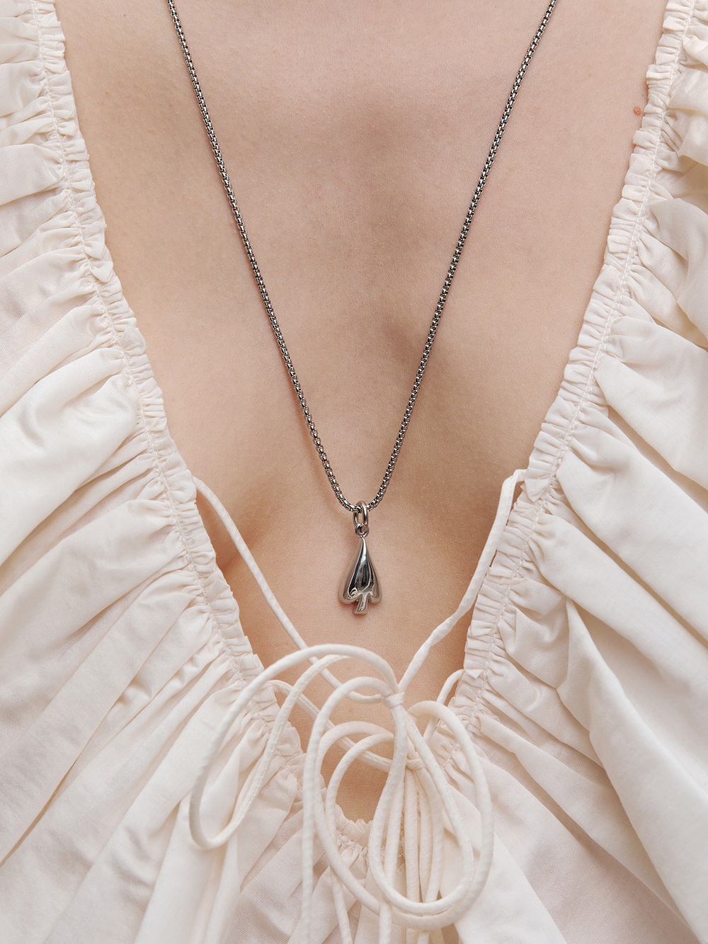 КУЛОН С ПОДВЕСКОЙ "SPADE".