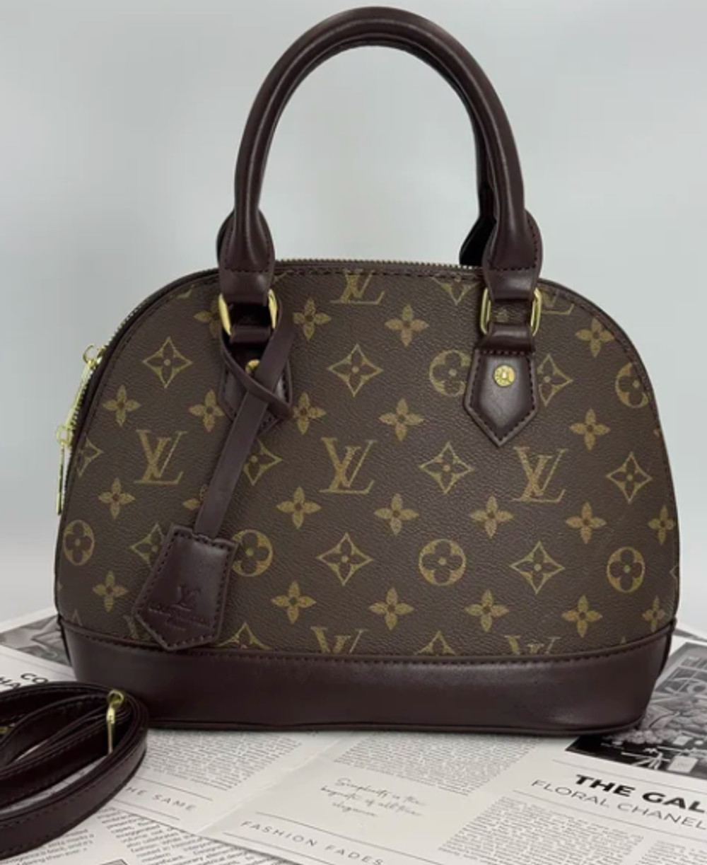 Сумка Louis Vuitton стильная