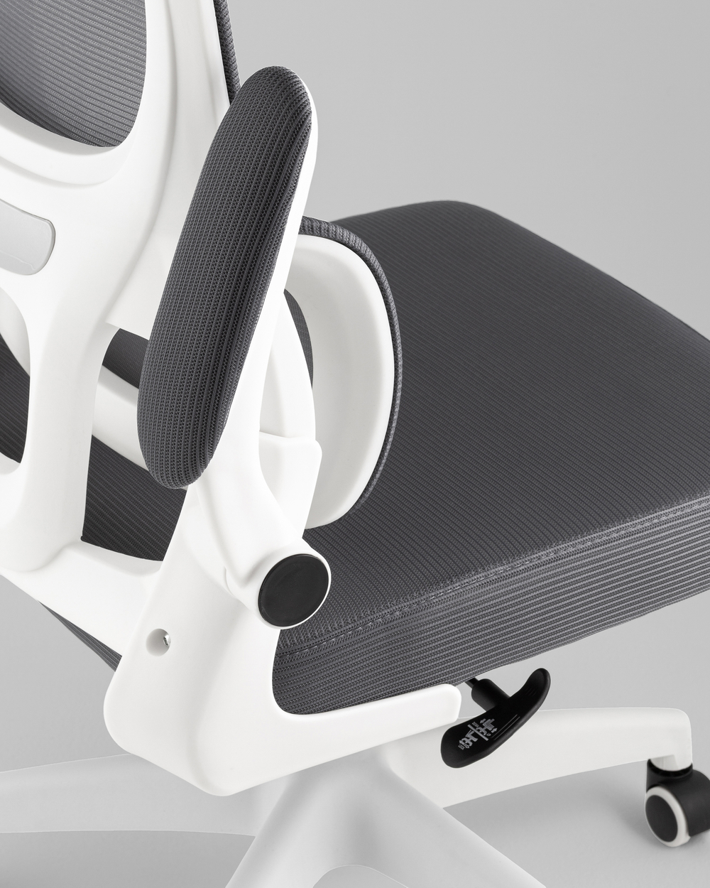 Кресло офисное TopChairs Core Expert серый