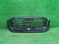 Решетка радиатора Audi Q8 1 (2018-2023)