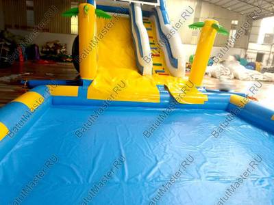 Надувной водный батут с бассейном «Пляжный оазис», 13*4,5*6 м