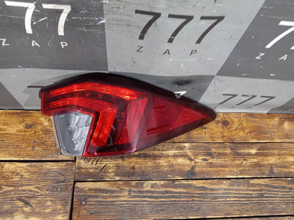 Фонарь задний левый Lexus RX 4 15-19 Б/У Оригинал 8156148370