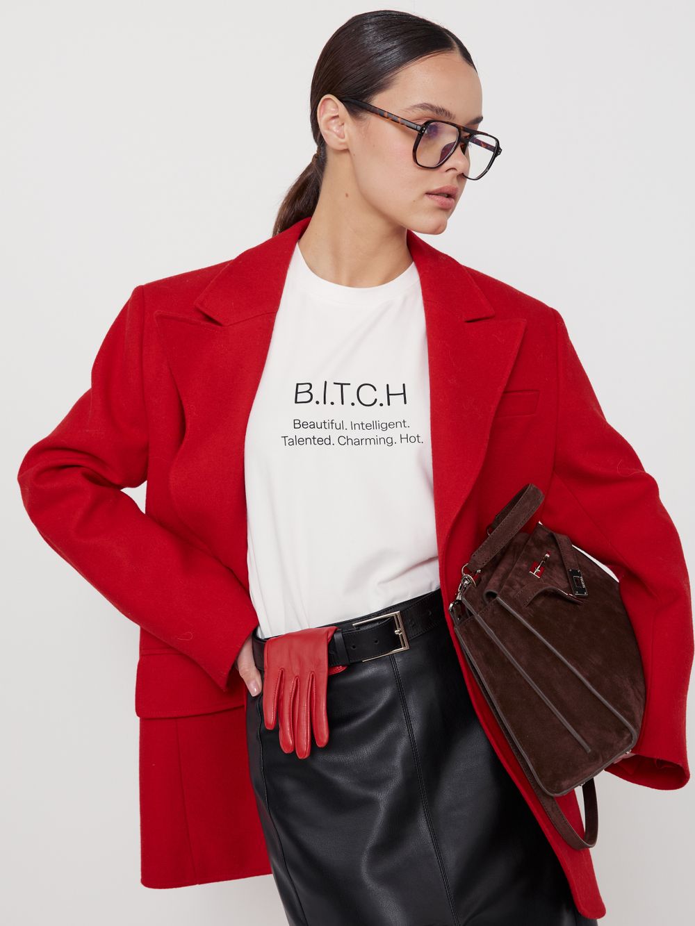 ФУТБОЛКА «B.I.T.C.H»