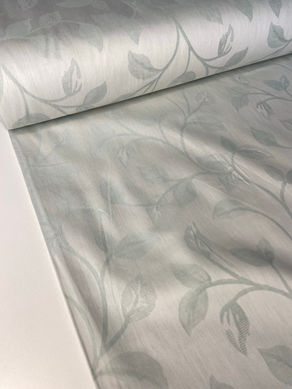 Сатин жаккард листья эвкалипт