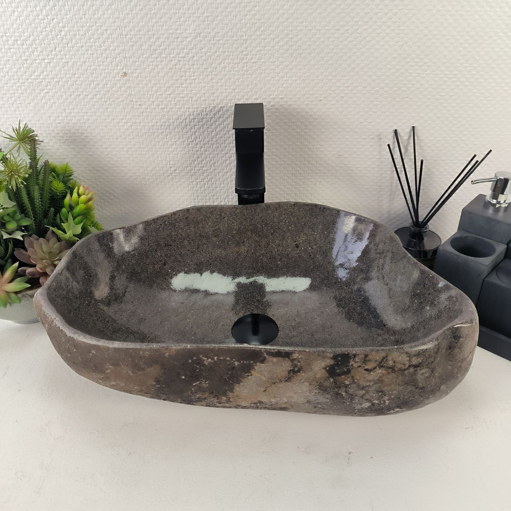 Раковина из речного камня RS-64994 54*34*15 0862