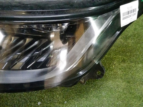 Фара левая Range Rover Sport 2 L494 (2017-2022) LED (в пленке)