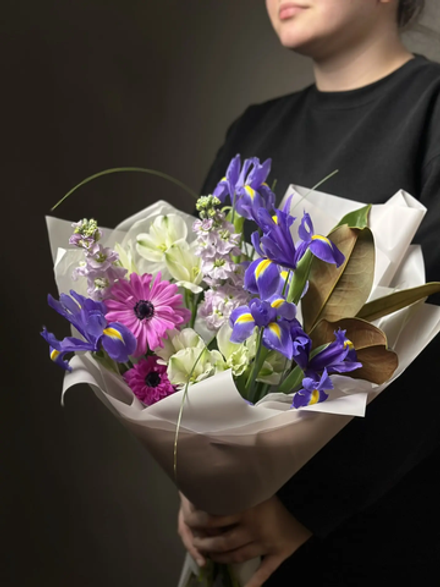 Сборный букет «Хрупкая красота»