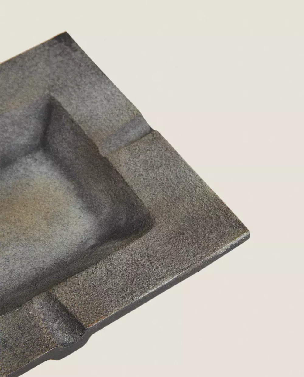 ZARA HOME ПЕПЕЛЬНИЦА С ИСКУССТВЕННО СОСТАРЕННОЙ ОТДЕЛКОЙ