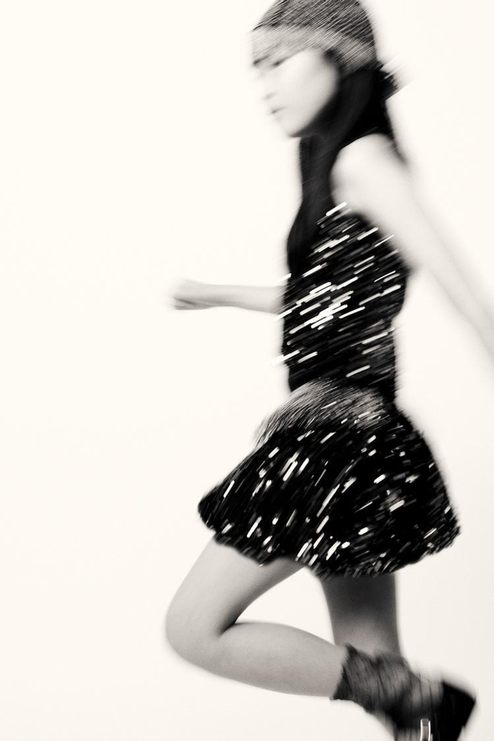 ZARA ЮБКА ОБЪЕМНОГО КРОЯ С ПАЙЕТКАМИ, РОЗОВЫЙ