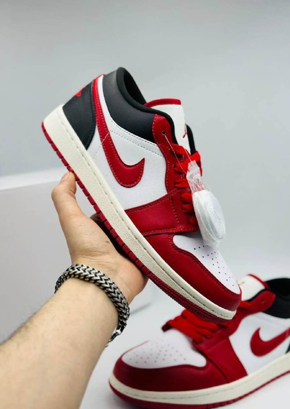 Кроссовки NIKE AIR JORDAN