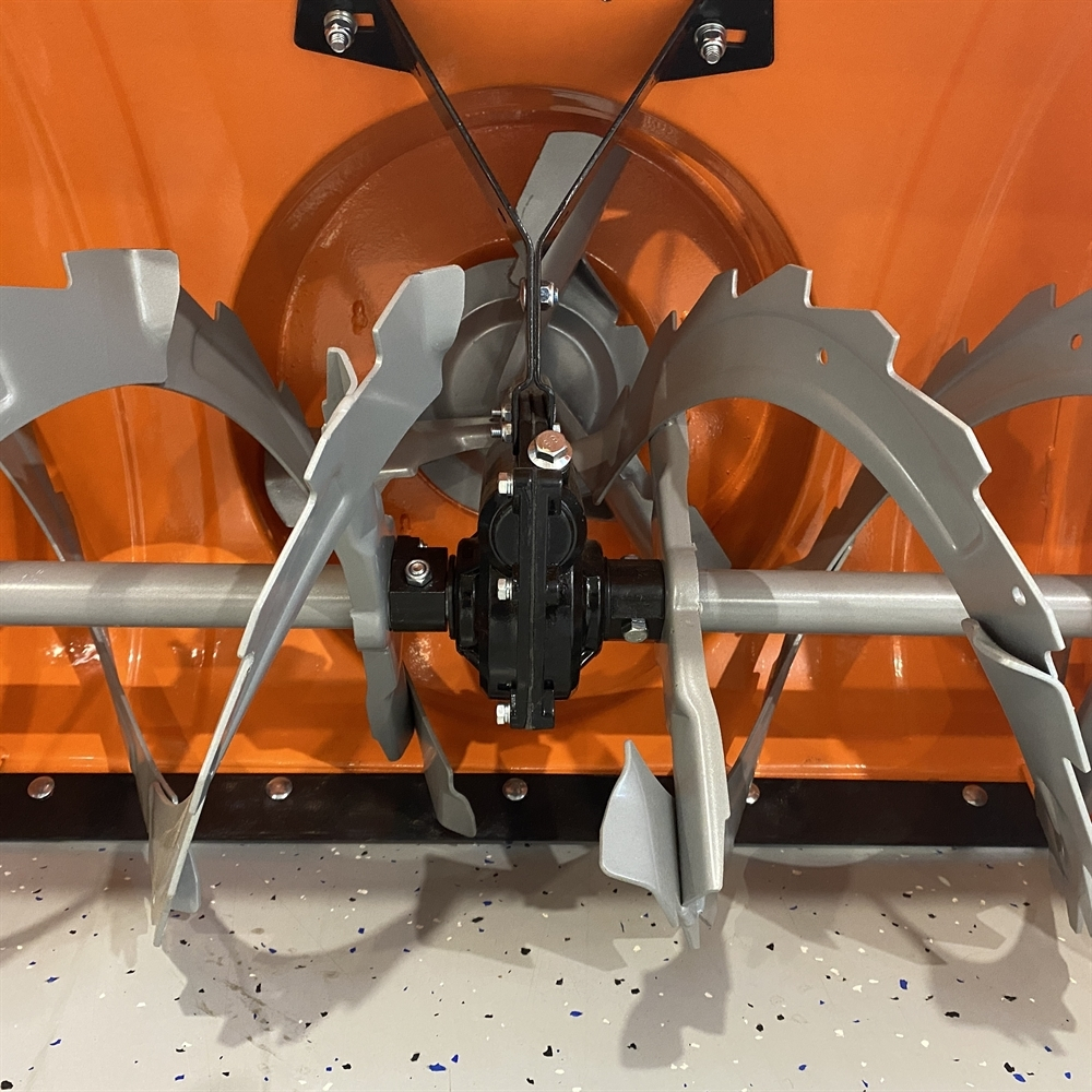 СНЕГОУБОРЩИК YARD FOX 7654E