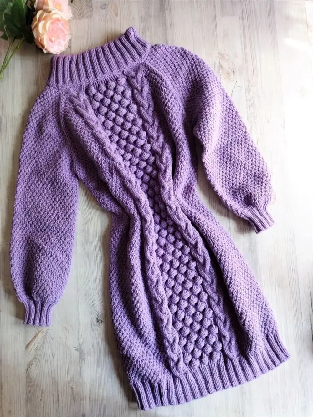 Платье вязаное