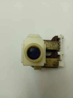 WFO2042OE кт1 Клапан подачи воды для стиральных машин Bosch 428210 б/у