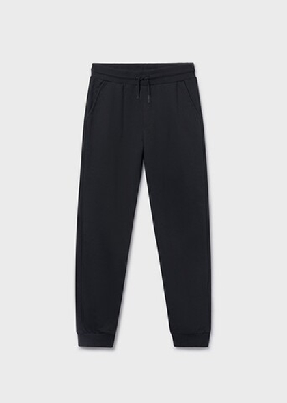 спортивные брюки