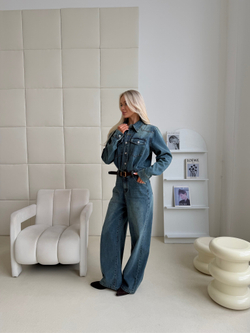 Комбинезон джинсовый