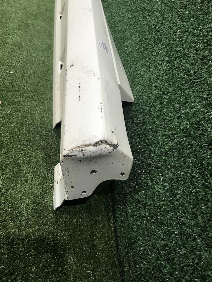 Накладка порога правая Mercedes M W166 (2011-2015) AMG