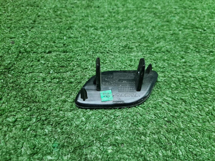 Крышка форсунки омывателя Volvo XC40 (2017-2022)