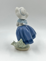 Фигурка Девочка с корзиной цветов Lladro 1983 год