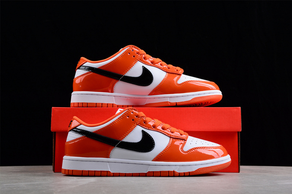 Nike Dunk Low Patent Halloween